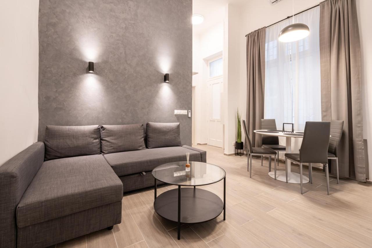 K10 - Kazinczy Street Heritage Suite - Best Location By Bqa Budapeszt Zewnętrze zdjęcie