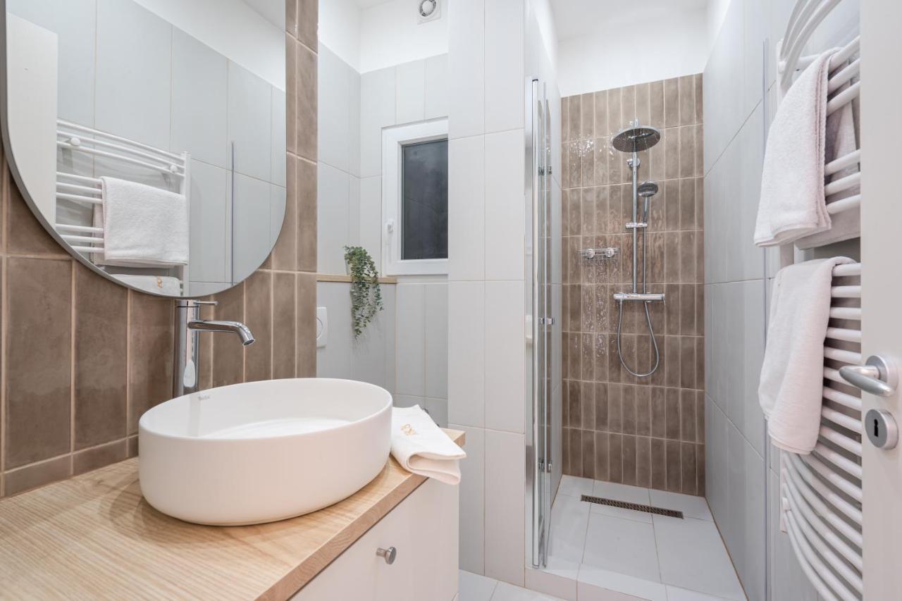 K10 - Kazinczy Street Heritage Suite - Best Location By Bqa Budapeszt Zewnętrze zdjęcie