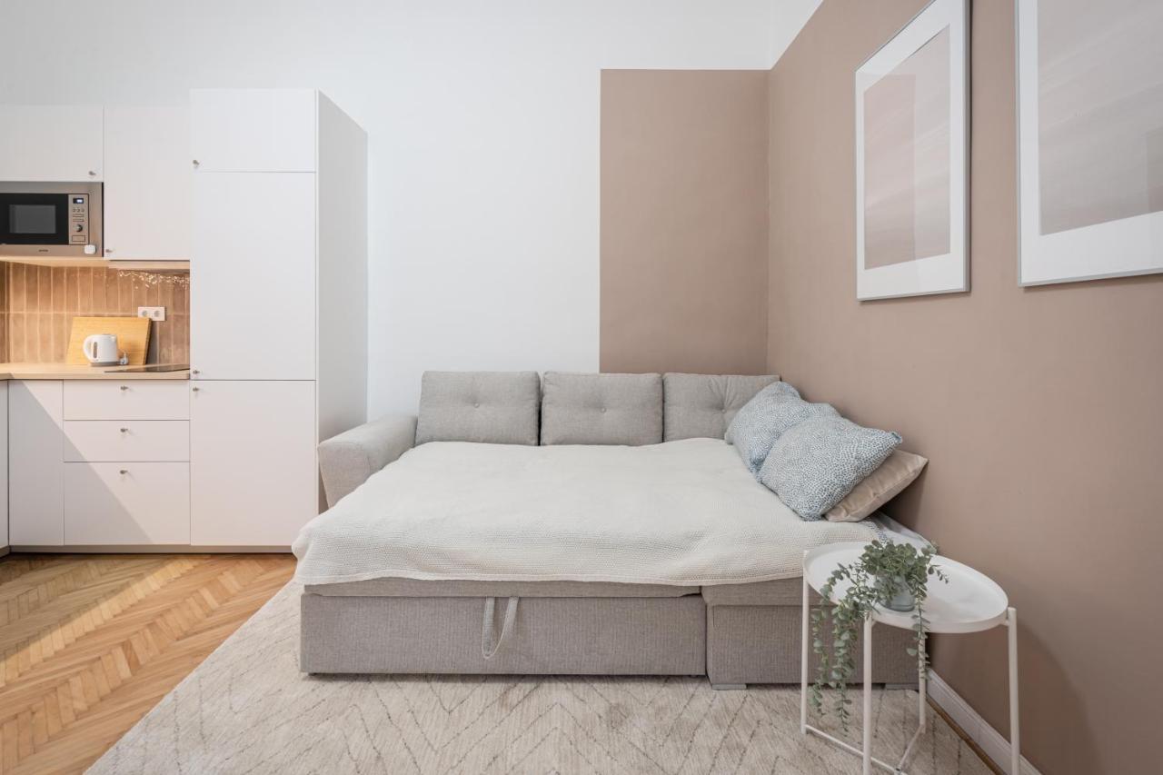 K10 - Kazinczy Street Heritage Suite - Best Location By Bqa Budapeszt Zewnętrze zdjęcie