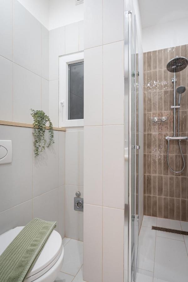 K10 - Kazinczy Street Heritage Suite - Best Location By Bqa Budapeszt Zewnętrze zdjęcie
